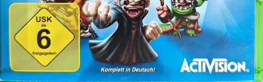 Skylanders: Trap Team, the USK square on its front