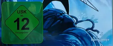 Hollow Knight, the USK square on its front
