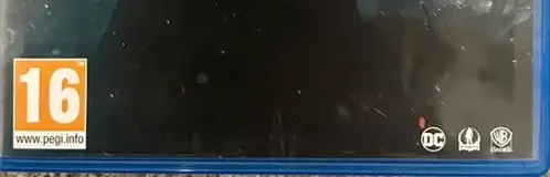 Injustice 2, the PEGI square on its front