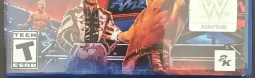 WWE 2K24, the ESRB box on its front