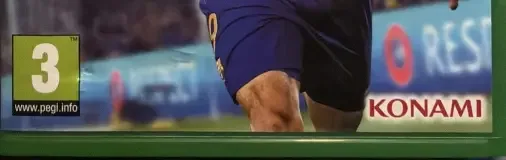 Pro Evolution Soccer 2018, the USK square on its front