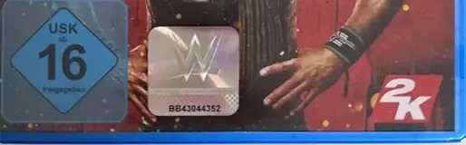 WWE 2K18, the USK square on its front