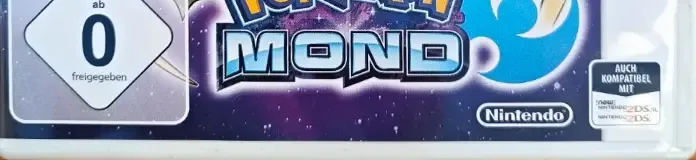Pokémon Moon, the USK square on its front
