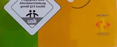 LocoRoco 2, the USK square on its front