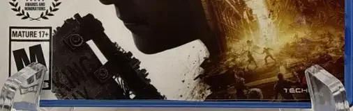 Dying Light 2 Stay Human, the ESRB box on its front