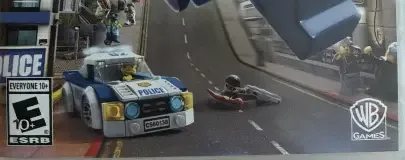LEGO City Undercover, the ESRB box on its front