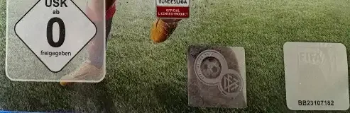 FIFA 15, the USK square on its front