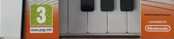 Easy Piano, the PEGI square on its front