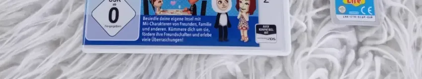 Tomodachi Life, the USK square on its front