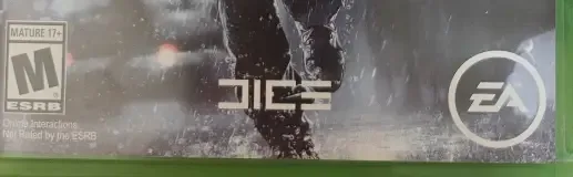 Battlefield 4, the ESRB box on its front