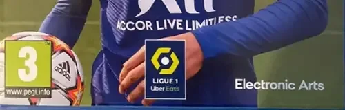 FIFA 22, the USK square on its front