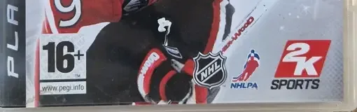 NHL 2K8, the PEGI square on its front