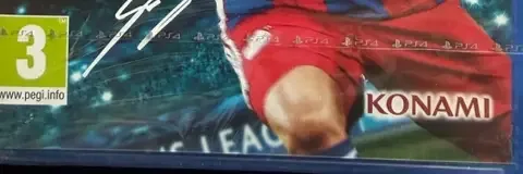 Pro Evolution Soccer 2015, the PEGI square on its front