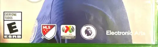 FIFA 22, the ESRB box on its front