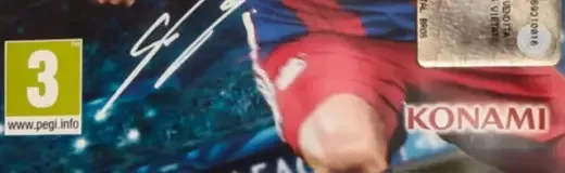 Pro Evolution Soccer 2015, the USK square on its front