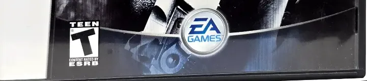 GoldenEye: Rogue Agent, the ESRB box on its front