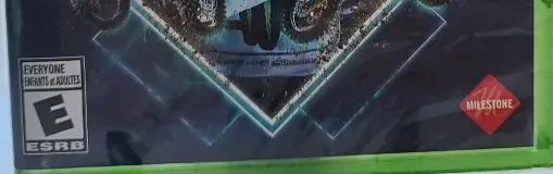 Monster Energy Supercross 4, the ESRB box on its front