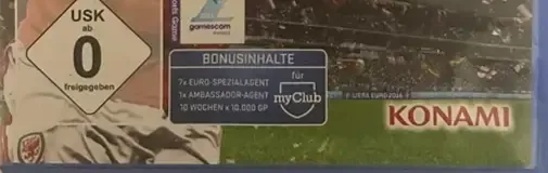 Pro Evolution Soccer 2016, the USK square on its front