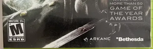 Dishonored, the ESRB box on its front