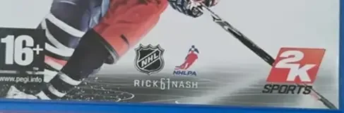 NHL 2K9, the PEGI square on its front