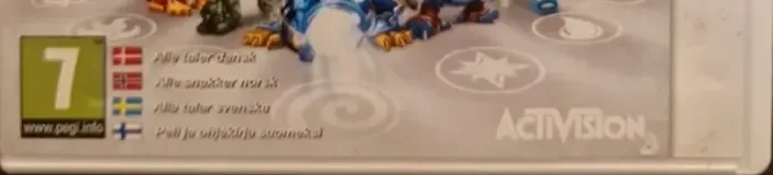 Skylanders: Giants, the PEGI square on its front
