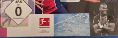 FIFA 21, the USK square on its front