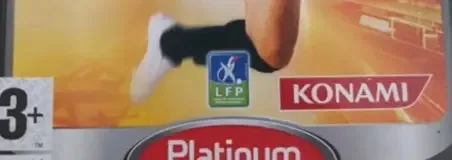 Pro Evolution Soccer 6, the PEGI square on its front