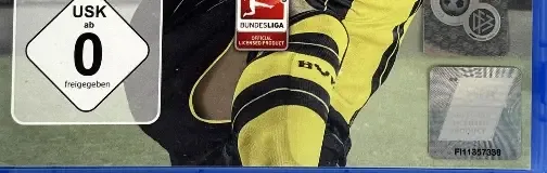FIFA 17, the USK square on its front