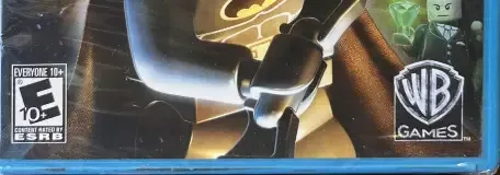 LEGO Batman 2: DC Super Heroes, the ESRB box on its front