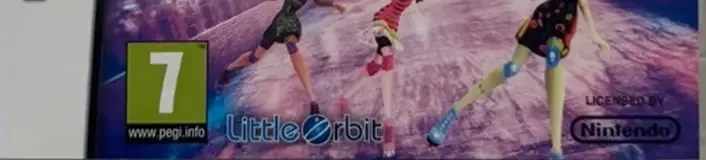 Monster High: Skultimate Roller Maze, the PEGI square on its front
