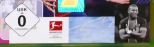 FIFA 21, the USK square on its front