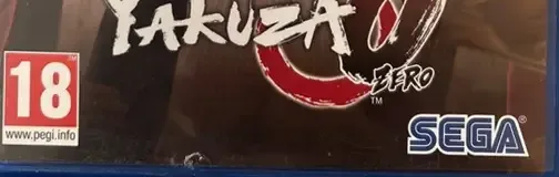 Yakuza 0, the USK square on its front