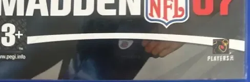 Madden NFL 07, the PEGI square on its front