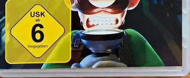 Luigi's Mansion 3, the USK square on its front
