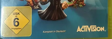 Skylanders: Trap Team, the USK square on its front