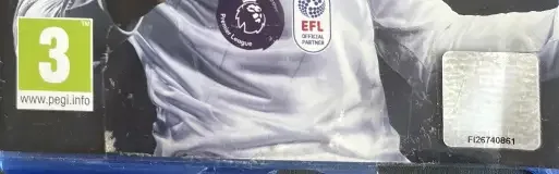 FIFA 18, the USK square on its front