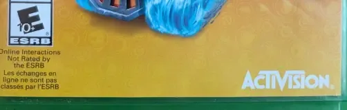 Skylanders: SuperChargers, the ESRB box on its front